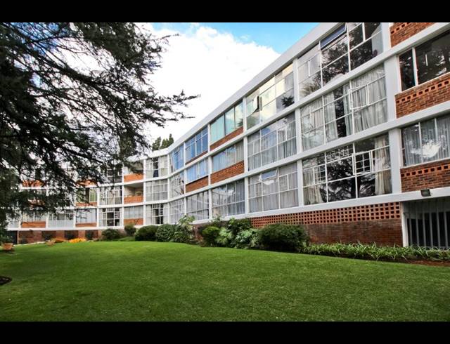 2 BEDROOM APARTMENT FOR SALE IN CRAIGHALL PARK